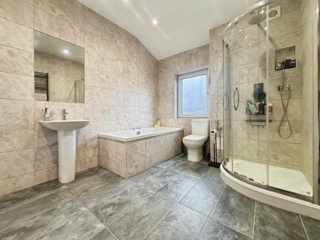 3 bedroom Terraced House for sale in Warkworth Crescent, Newburn, Newcastle upon Tyne, NE15