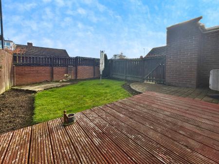 2 bedroom Bungalow for sale in Angram Walk, Chapel House, Newcastle upon Tyne, NE5