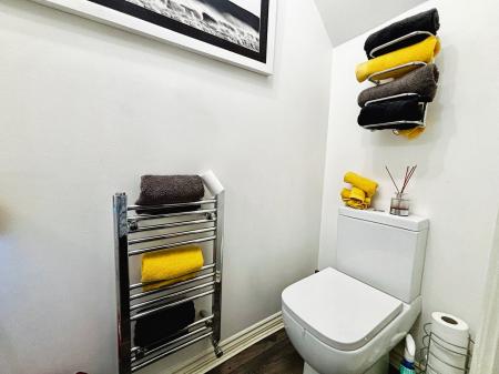 3 bedroom Terraced House for sale in Oxford Close, Longbenton, Newcastle upon Tyne, NE12