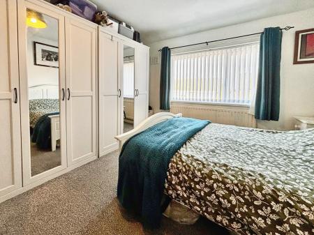 3 bedroom Terraced House for sale in West Farm Wynd, Longbenton, Newcastle upon Tyne, NE12