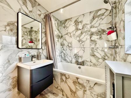 3 bedroom Terraced House for sale in West Farm Wynd, Longbenton, Newcastle upon Tyne, NE12