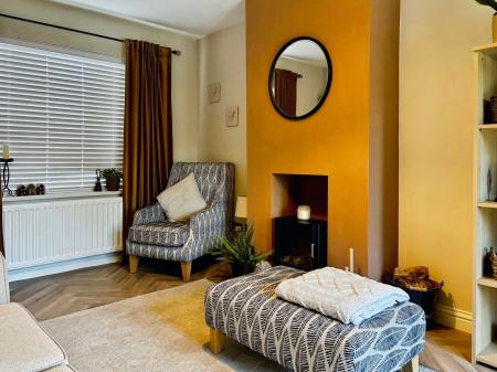 2 bedroom Semi-detached house for sale in Moor View, Camperdown, Newcastle upon Tyne, NE12