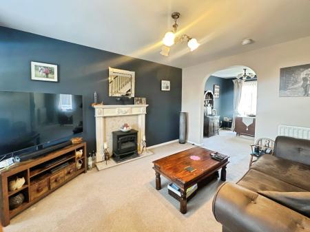 4 bedroom Detached house for sale in Bede Close, Holystone, Newcastle upon Tyne, NE12