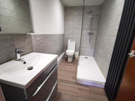 1 bedroom Flat to let in St Albans Place, Tynemouth, NE30