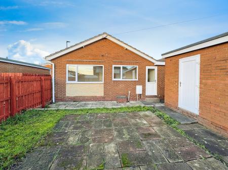 2 bedroom Bungalow for sale in Oakenshaw, Dumpling Hall, Newcastle upon Tyne, NE15