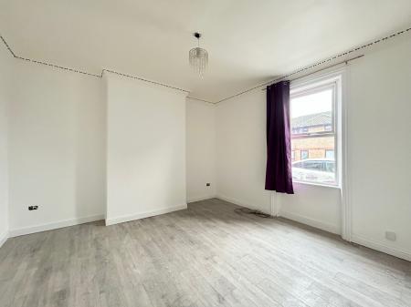 1 bedroom Flat to let in Howdon Road, North Shields, NE29