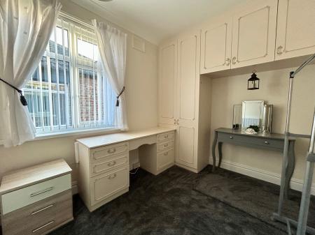2 bedroom Flat to let in Caroline Gardens, Wallsend, NE28
