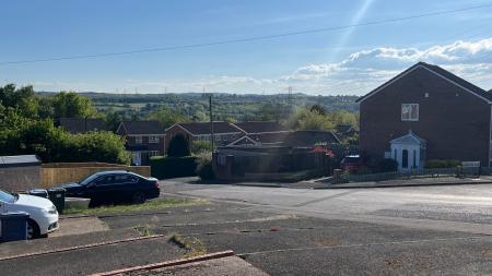 1 bedroom Flat to let in Crofton Way, South West Denton, Newcastle upon Tyne, NE15