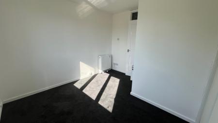 1 bedroom Flat to let in Crofton Way, South West Denton, Newcastle upon Tyne, NE15
