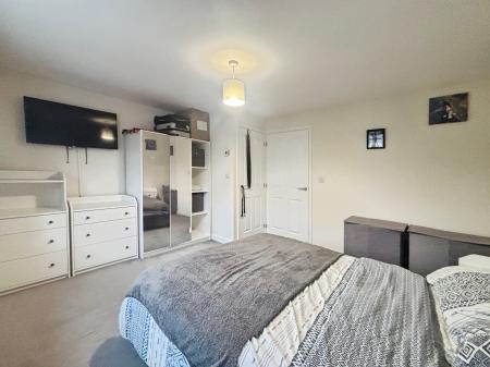 2 bedroom Terraced House for sale in Chesterholm Avenue, Scotswood, Newcastle upon Tyne, NE15