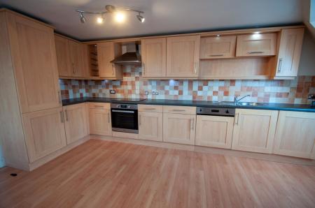 3 bedroom Apartment to let in Ferry Approach, South Shields, NE33