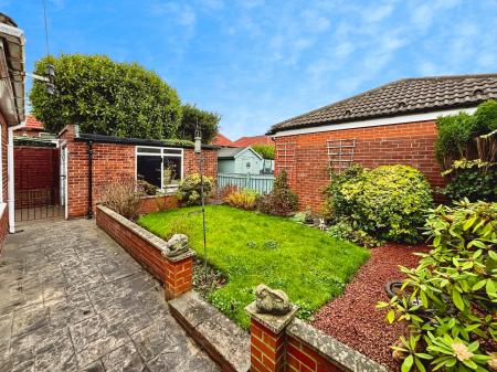 2 bedroom Semi-detached bungalow for sale in Benton Road, Benton, Newcastle upon Tyne, NE7
