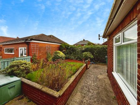 2 bedroom Semi-detached bungalow for sale in Benton Road, Benton, Newcastle upon Tyne, NE7