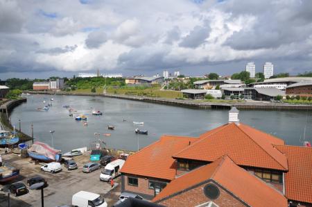 2 bedroom Apartment to let in Low Street, Sunderland, SR1