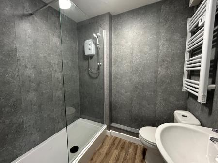 1 bedroom Flat to let in Dunholme Road, Newcastle upon Tyne, NE4