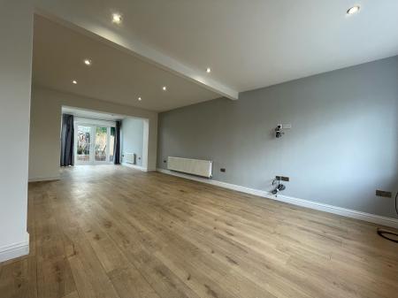 2 bedroom End of terrace house to let in Southway, Newcastle upon Tyne, NE15