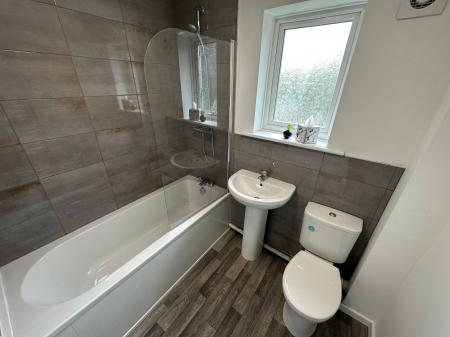 2 bedroom End of terrace house to let in Southway, Newcastle upon Tyne, NE15