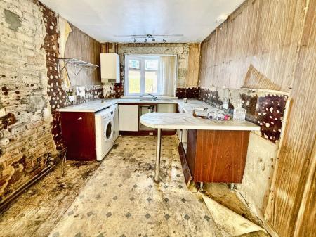 3 bedroom Bungalow for sale in Manor Gardens, Benton, Newcastle upon Tyne, NE7