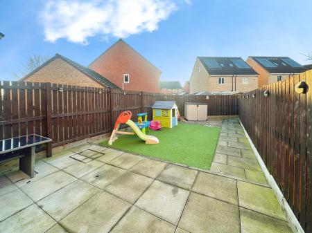 3 bedroom Semi-detached house for sale in Greenvale Avenue, Slatyford, Newcastle upon Tyne, NE5