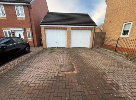 3 bedroom Semi-detached house for sale in Greenvale Avenue, Slatyford, Newcastle upon Tyne, NE5