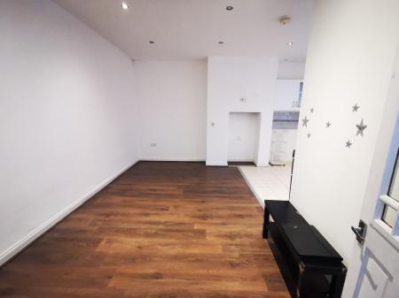 2 bedroom Flat to let in High Street West, Wallsend, NE28