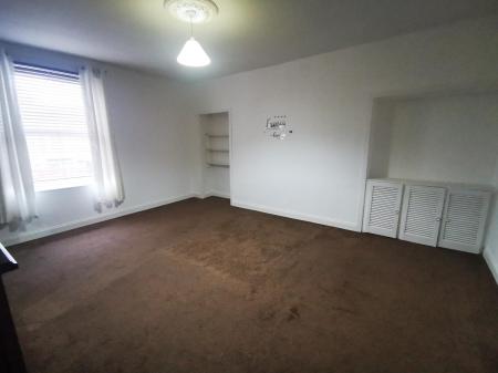2 bedroom Flat to let in High Street West, Wallsend, NE28