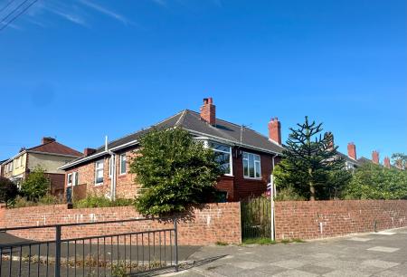 3 bedroom Bungalow to let in Broadway Villas, Newcastle upon Tyne, NE15