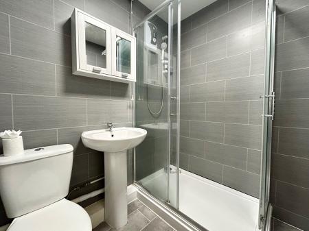 2 bedroom Terraced House to let in Greely Road, Westerhope, Newcastle upon Tyne, NE5