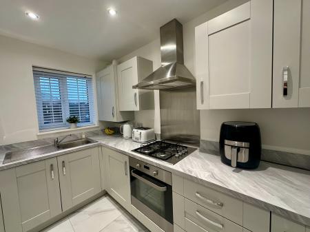 2 bedroom Semi-detached house for sale in Mallard Way, North Walbottle, Newcastle upon Tyne, NE15