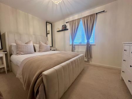 2 bedroom Semi-detached house for sale in Mallard Way, North Walbottle, Newcastle upon Tyne, NE15