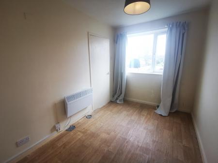 1 bedroom Flat to let in Belsay Gardens, Red House Farm, Newcastle upon Tyne, NE3