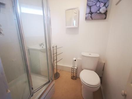 1 bedroom Flat to let in Belsay Gardens, Red House Farm, Newcastle upon Tyne, NE3
