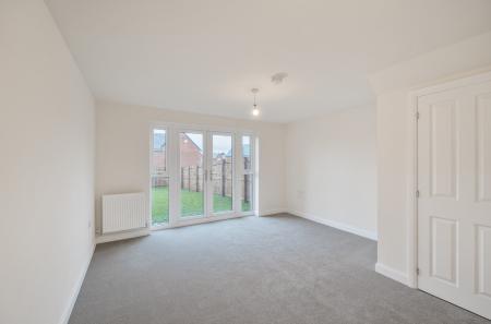 3 bedroom Town house to let in Wayfaring Avenue, Throckley, Newcastle upon Tyne, NE15