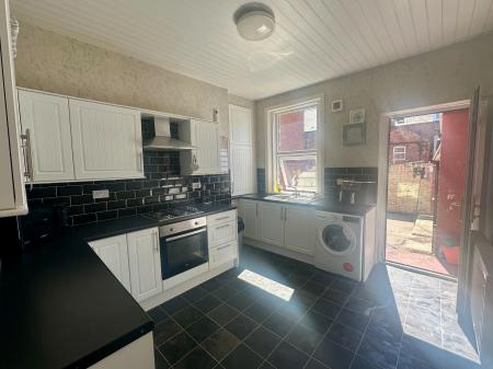 3 bedroom Terraced House to let in Store Street, Newcastle upon Tyne, NE15