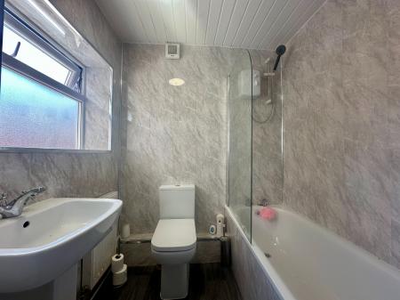 3 bedroom Terraced House to let in Store Street, Newcastle upon Tyne, NE15