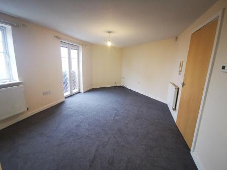 2 bedroom Flat to let in Sanderson Villas, St James Village, Gateshead, NE8
