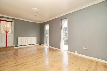 3 bedroom Maisonette for sale in Elberfeld Court, Jarrow, NE32