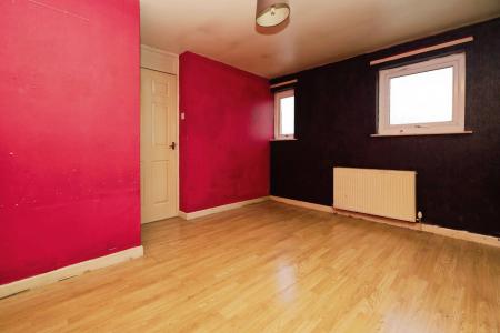 3 bedroom Maisonette for sale in Elberfeld Court, Jarrow, NE32