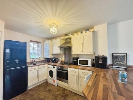 3 bedroom End of terrace house for sale in Klondyke Walk, Blaydon, NE21