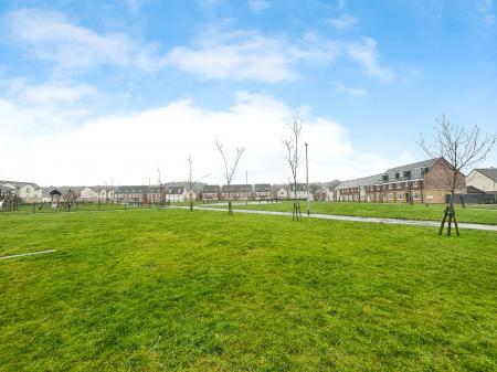 3 bedroom End of terrace house for sale in Klondyke Walk, Blaydon, NE21