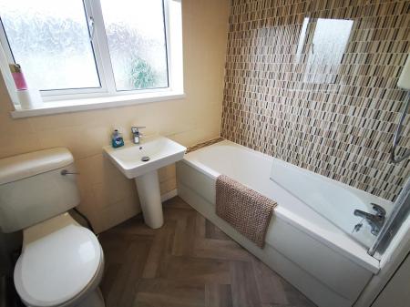 2 bedroom Semi-detached house to let in Portland Road, Throckley, NE15