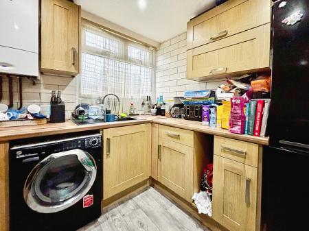 3 bedroom End of terrace house for sale in Chesters Avenue, Longbenton, Newcastle upon Tyne, NE12