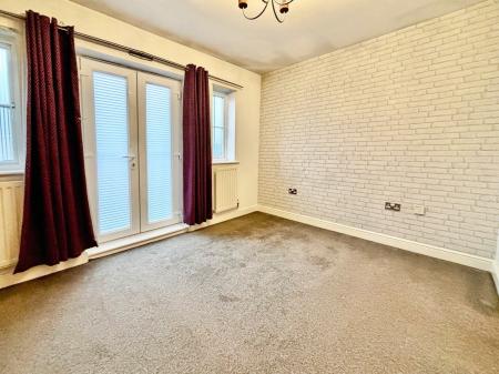2 bedroom End of terrace house for sale in Queensbury Gate, Longbenton, Newcastle upon Tyne, NE12