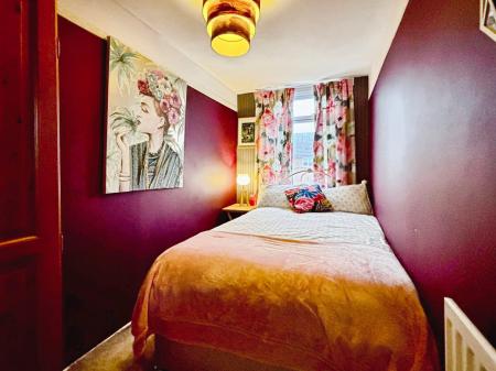 3 bedroom End of terrace house for sale in Stoneleigh Place, Longbenton, Newcastle upon Tyne, NE12