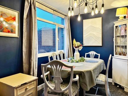 3 bedroom End of terrace house for sale in Stoneleigh Place, Longbenton, Newcastle upon Tyne, NE12