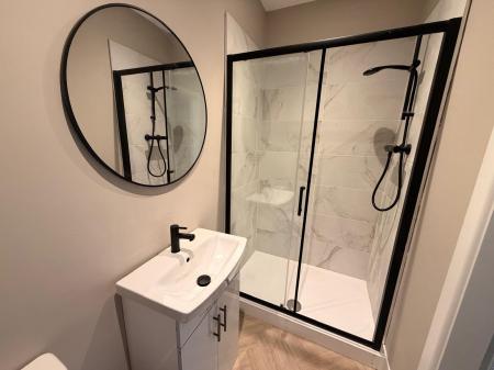 1 bedroom Flat to let in Hillfield Street, Bensham, Gateshead, NE8