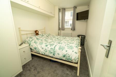 2 bedroom Flat for sale in Northumberland Close, North Shields, NE30