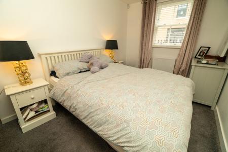 2 bedroom Flat for sale in Northumberland Close, North Shields, NE30
