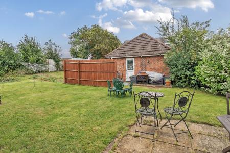 4 bedroom Detached house for sale in Collingcroft Close, East Hunsbury, Northampton, NN4