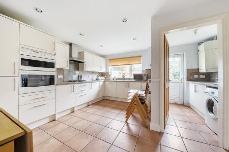 4 bedroom Detached house for sale in Collingcroft Close, East Hunsbury, Northampton, NN4